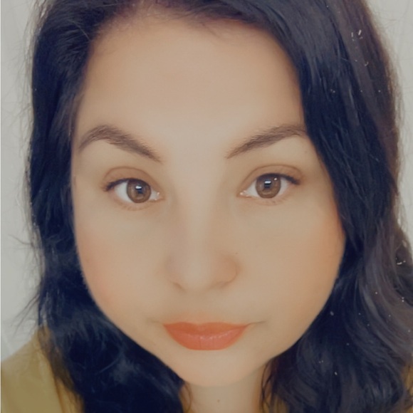 Meet your Posher, Rachael CCMA - Picture 2 of 2